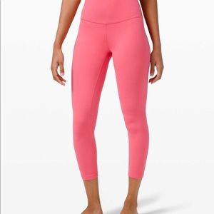 LULULEMON Align Crop - Guava Pink